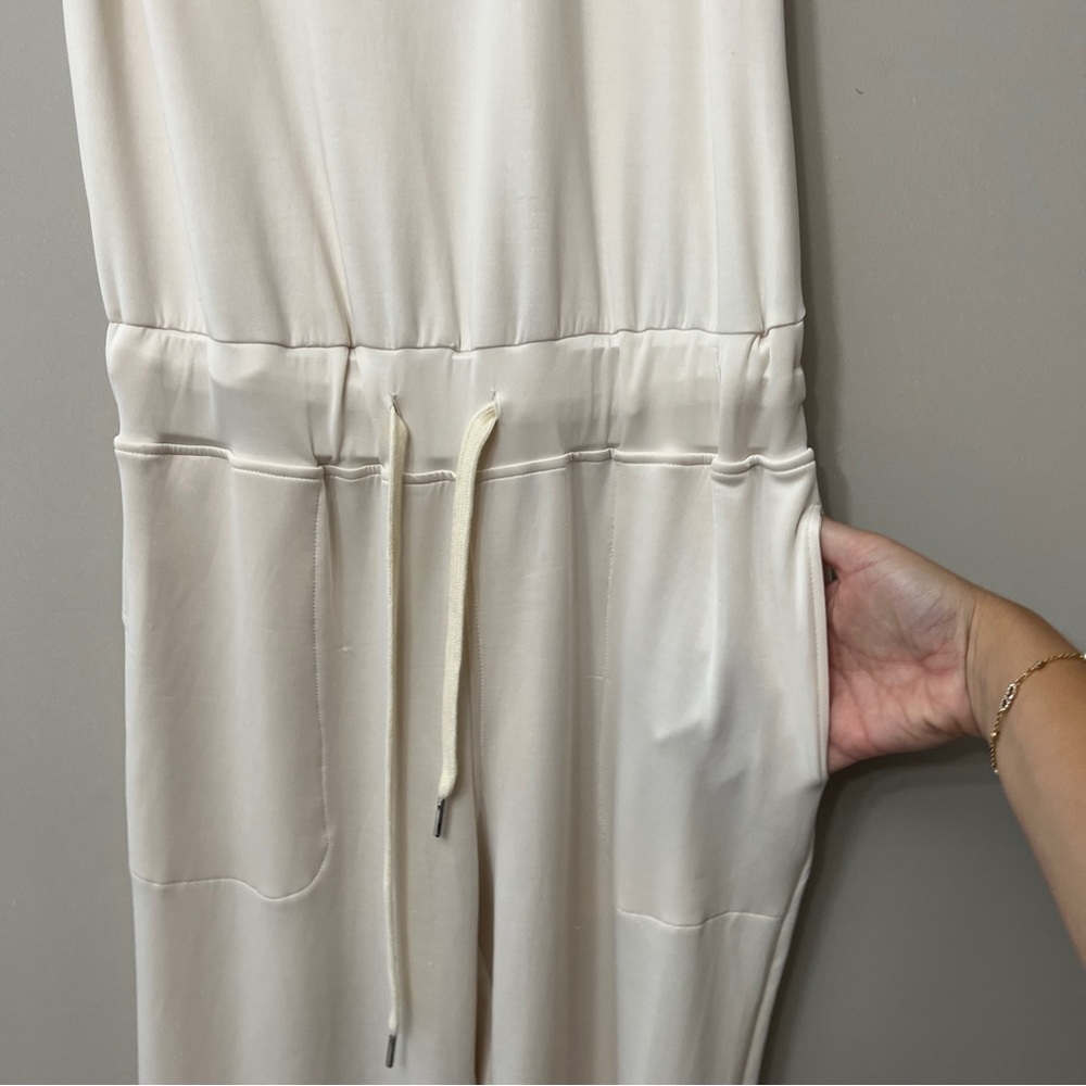 NWOT - White Cream Jumpsuit - size Large - Picture 4 of 5